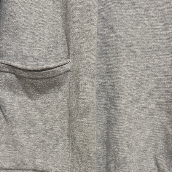 Banana Republic Gray Women's Cardigan - Picture 2 of 4